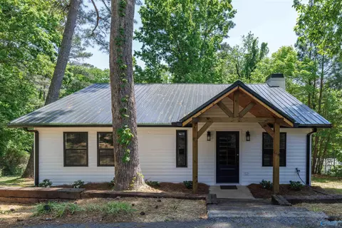 363 Camp Ney A Ti Rd, Guntersville, AL 35976