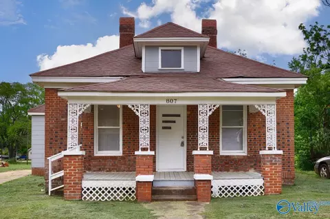 807 Brownsferry St, Athens, AL 35611
