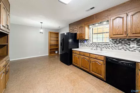 Kitchen - 136 County Road 591, Trinity, AL 35673 photo 1 of 2