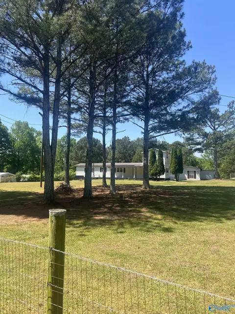 516 County Road 478, Crossville, AL 35962
