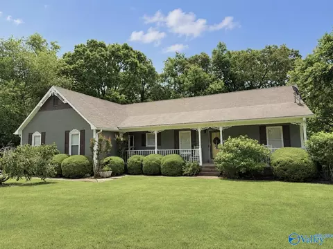 109 Lorene Dr, Harvest, AL 35749