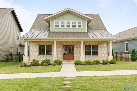 1604 Nordic St, Huntsville, AL 35811