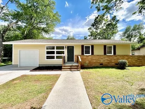 4003 Grizzard Rd, Huntsville, AL 35810