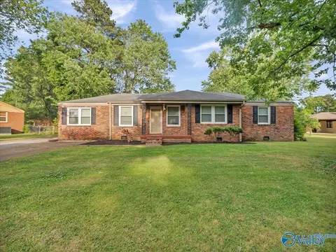 2223 Norris Rd, Huntsville, AL 35810