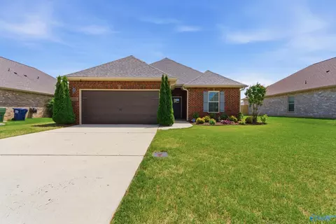 29956 Plantation Park Dr, Harvest, AL 35749