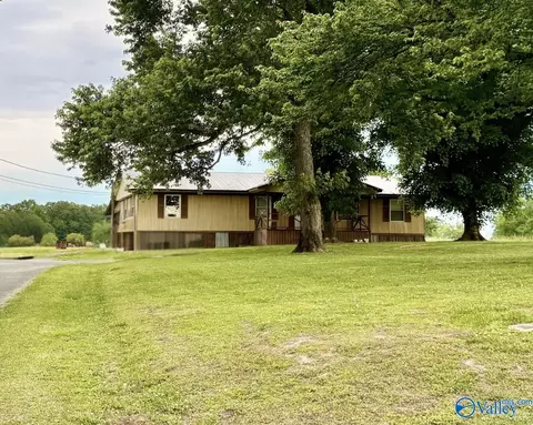 6540 Sardis Rd, Boaz, AL 35956