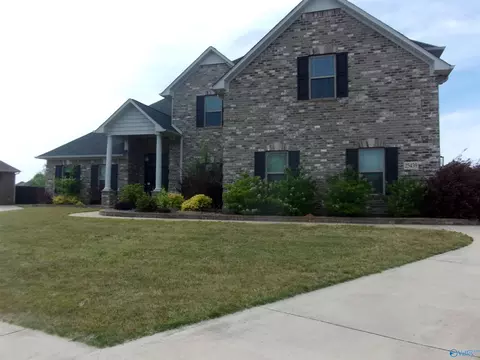 25439 Nottingham Dr, Athens, AL 35613