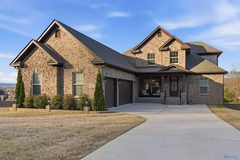 8045 SE Goose Ridge Dr, Owens Cross Roads, AL 35763