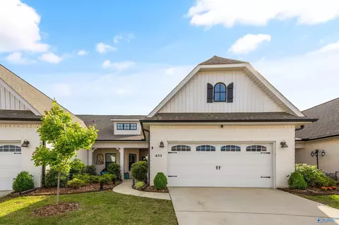 431 Ripple Lake Dr, Huntsville, AL 35824