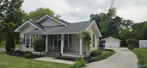 428 S Houston St, Scottsboro, AL 35768