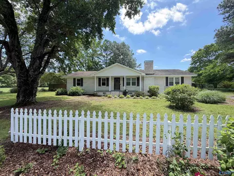 22002 Upper Fort Hampton Rd, Elkmont, AL 35620