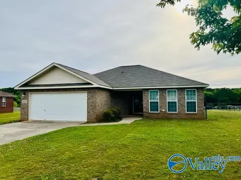 132 Ladd Rd, Huntsville, AL 35811