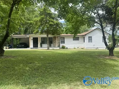 1531 Jordan Rd, Huntsville, AL 35811