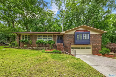 6808 Jones Valley Dr, Huntsville, AL 35802