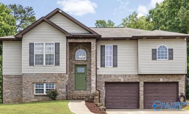 268 Cochise Cir, Hayden, AL 35079