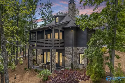 66 Waterside Cir, Jasper, AL 35504