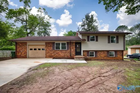3807 Grizzard Rd, Huntsville, AL 35810