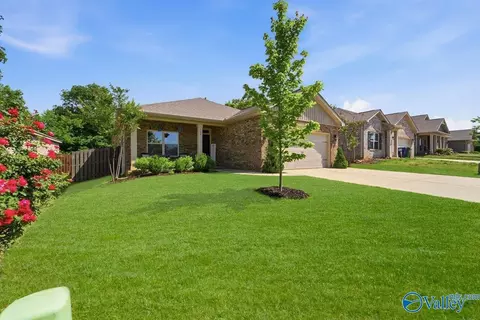 169 Heritage Brook Dr, Madison, AL 35757