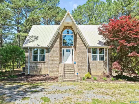 1281 Higginbotham Rd, Collinsville, AL 35961