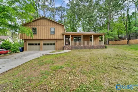15003 Glory Dr, Huntsville, AL 35803