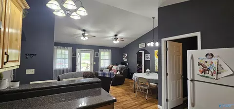 Entry Way - 408 County Road 449, Dutton, AL 35744 photo 3 of 6