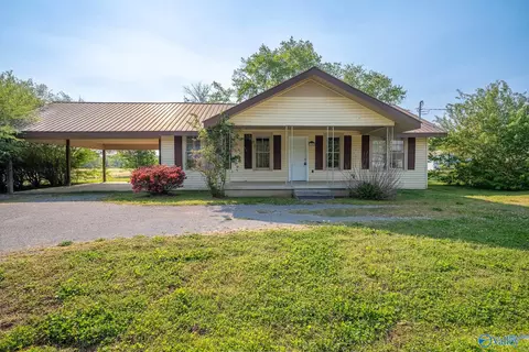 2208 Old Gurley Pike, New Hope, AL 35760