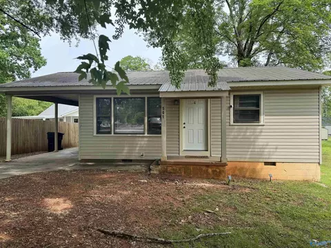 501 Bynum Ave, Scottsboro, AL 35768