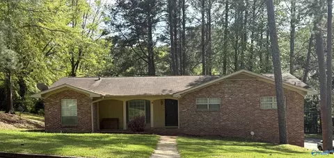 1208 Randall St, Gadsden, AL 35901