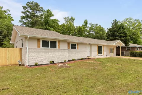 618 Harolds Dr, Huntsville, AL 35806