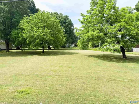 0 8 Acres Washington St, Athens, AL 35611