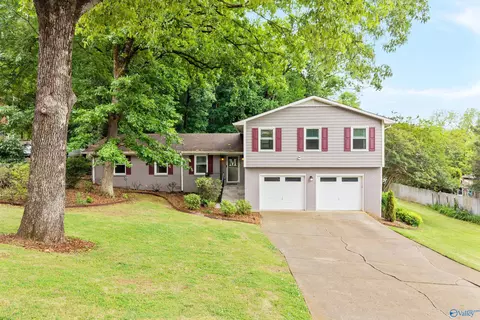 104 Oddo Ln, Huntsville, AL 35802