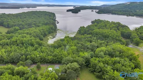 149 Jeffery Dr, Scottsboro, AL 35769