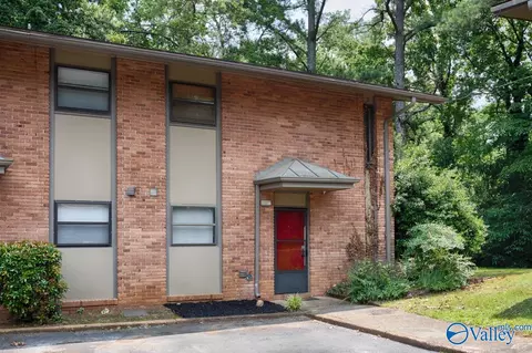 2220 Colony Dr #2220, Huntsville, AL 35802