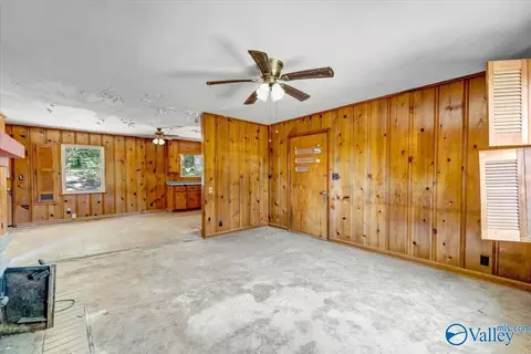 Living - 112 N Greenway Dr, Trinity, AL 35673 photo 1 of 4