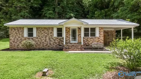 2030 Bangor Hollow Rd, Hayden, AL 35079