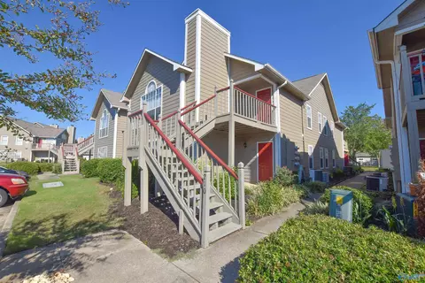 210 Waters Edge Ln #6, Madison, AL 35758