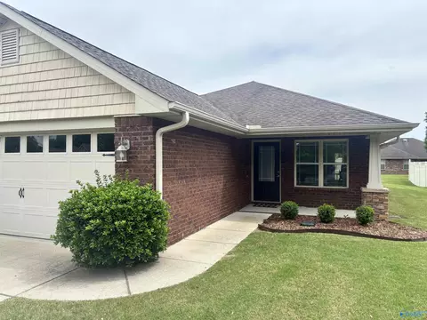 4610 Carrington Blvd, Owens Cross Roads, AL 35763