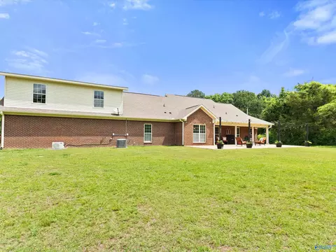 Exterior - 134 Grayson St, Gurley, AL 35748 photo 6 of 8