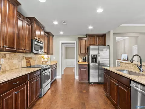 Kitchen - 134 Grayson St, Gurley, AL 35748 photo 1 of 3