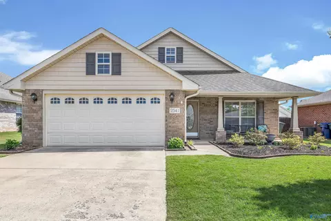 2541 Marjorie Ln, Huntsville, AL 35803