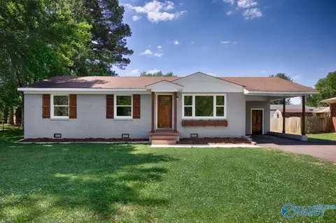 1103 W Washington St, Athens, AL 35611