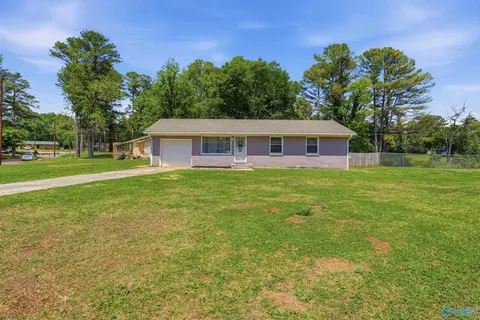 3400 Freda Ln, Huntsville, AL 35810
