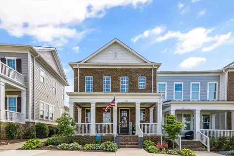 110 Bourbon Aly, Madison, AL 35758