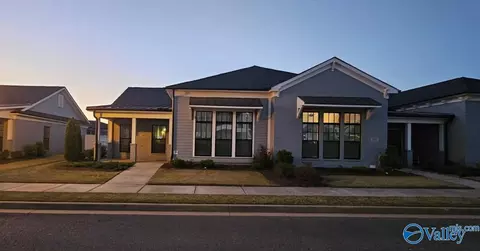 389 Hay Rake Dr, Madison, AL 35757