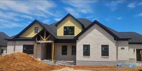 108 Cotton Seed Ct, New Market, AL 35761