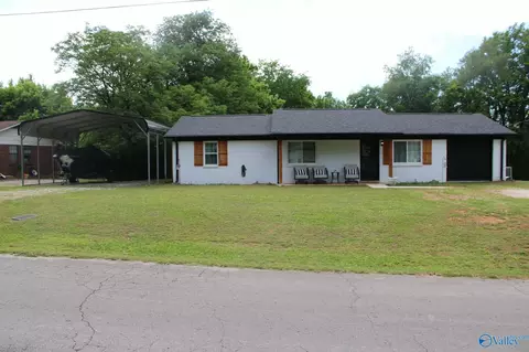 241 Woodland St, New Market, AL 35761