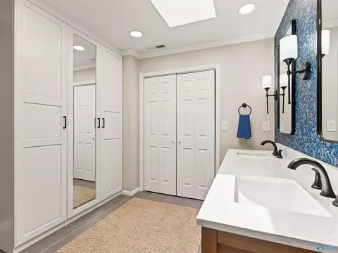 Bath - 140 Steele Dr, Madison, AL 35758 photo 1 of 4