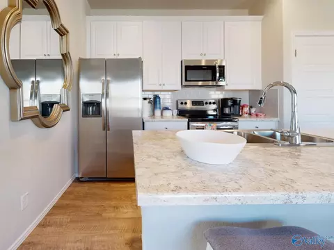 Kitchen - 1057 John Ave, Trinity, AL 35673 photo 6 of 6