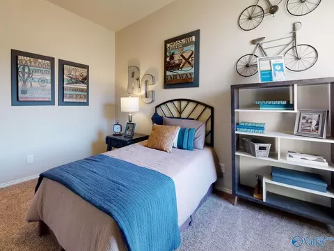 Bedroom - 1057 John Ave, Trinity, AL 35673 photo 4 of 6