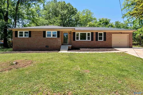 3411 Euclid Cir, Huntsville, AL 35810
